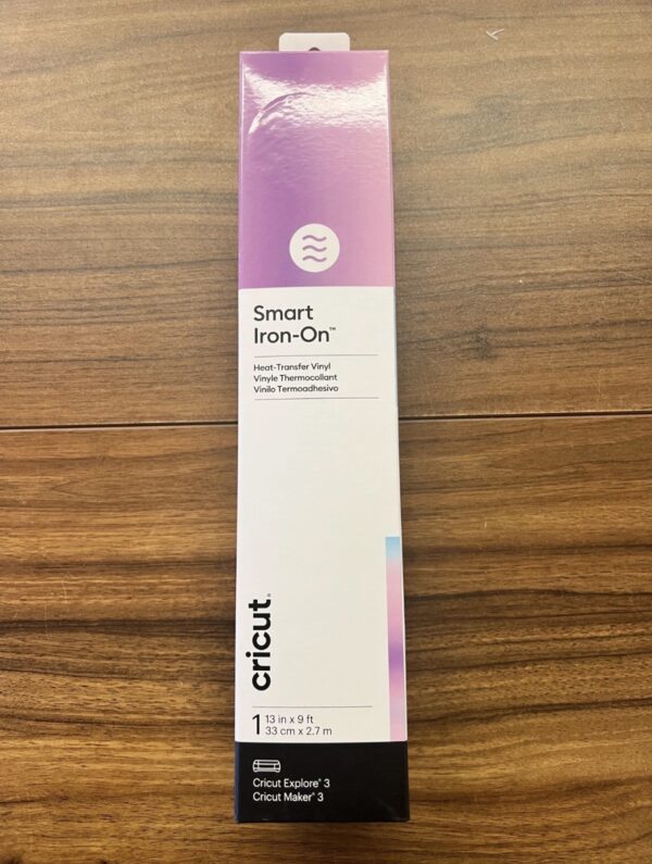 Cricut smart iron-on vinyl holographic (9ft), 13" x 108"