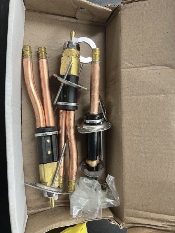 Delta Classic 1/2-in ID PEX Brass Shower Valve