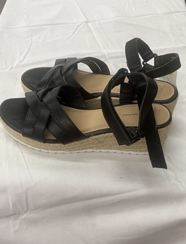 Time and Tru Women's Demi Wedge Sandals Size 11 With Strap