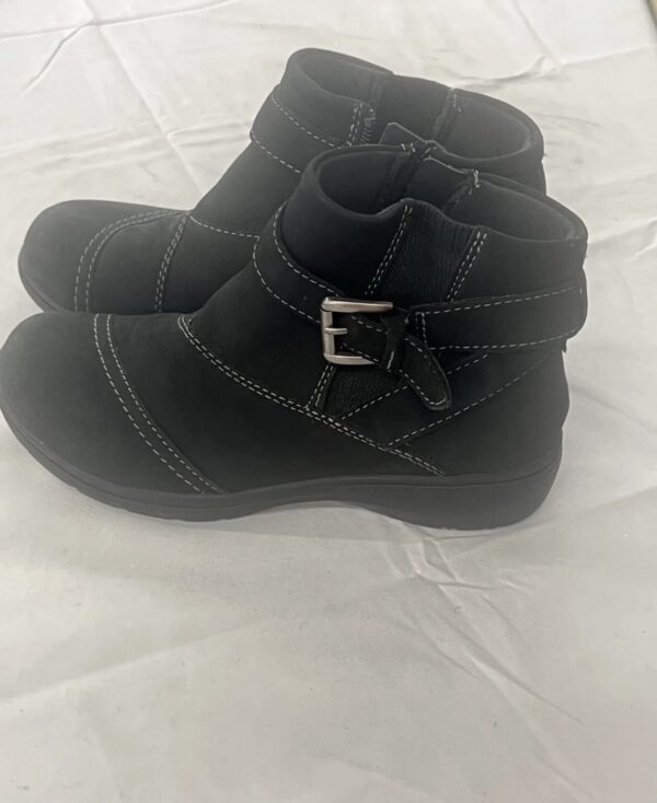 Clarks Women's Carleigh Dalia Ankle Boot Size 6M Black