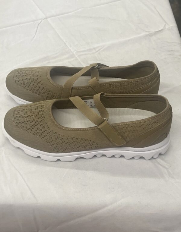 Propét Women's TravelActiv Mary Jane Flat Size 10 Honey