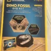 s-l960 (24) National Geographic RTNGDINO2 Dino Dig Kit Science Set