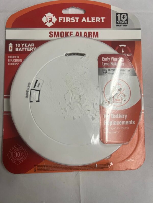 First Alert 1046731, Battery Photoelectric SensorSmoke Alarm_1 First Alert 1046731, Battery Photoelectric SensorSmoke Alarm