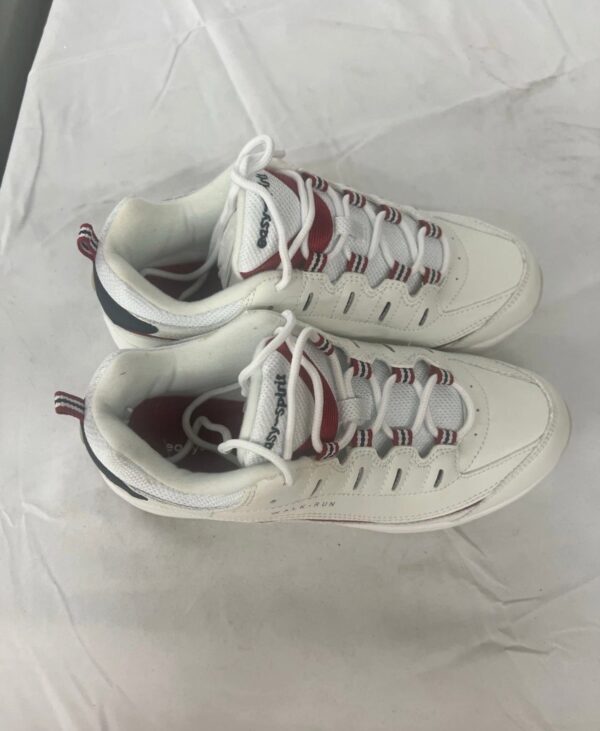 Women's Easy Spirit Romy Walking Shoe Size 7