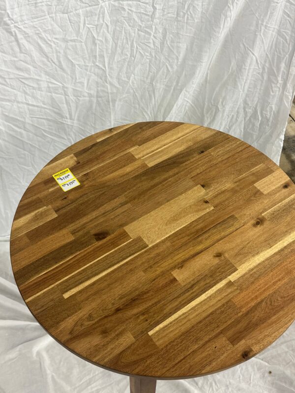 Nakina Round Dining Table