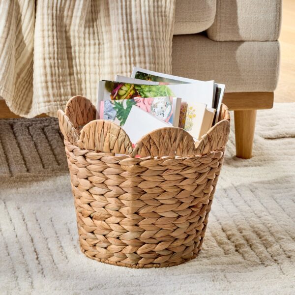 Better Homes & Gardens Medium Round Scalloped Rim Water Hyacinth Basket_1 Better Homes & Gardens Medium Round Scalloped Rim Water Hyacinth Basket